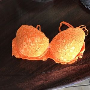 32D Vs Pink Bra